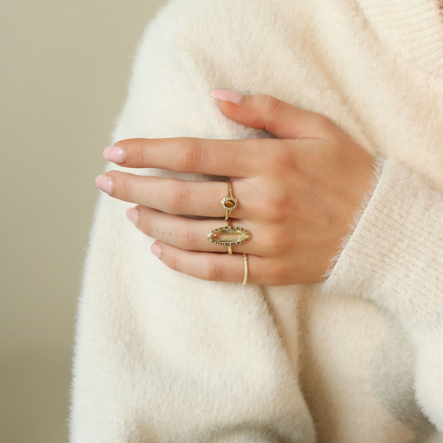 Tiger Eye flower ring